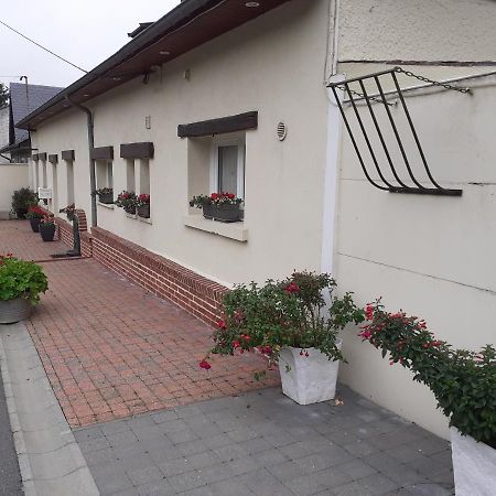 Relais Des Tourterelles Bed and Breakfast La Neuville-aux-Joutes Buitenkant foto