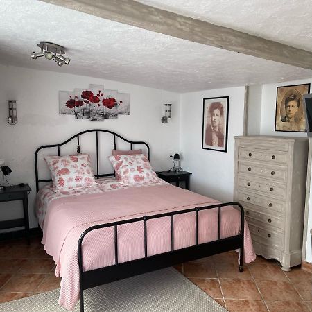 Relais Des Tourterelles Bed and Breakfast La Neuville-aux-Joutes Buitenkant foto