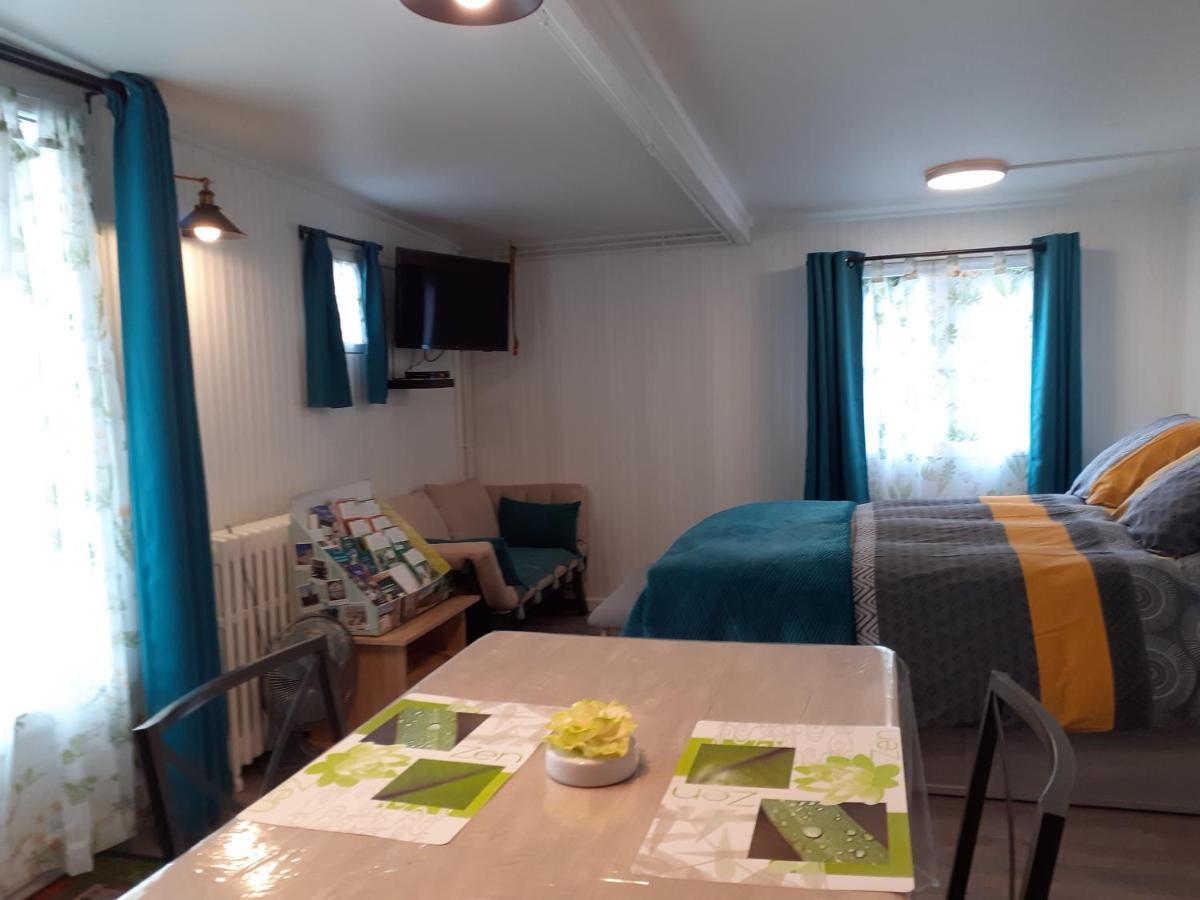 Relais Des Tourterelles Bed and Breakfast La Neuville-aux-Joutes Buitenkant foto